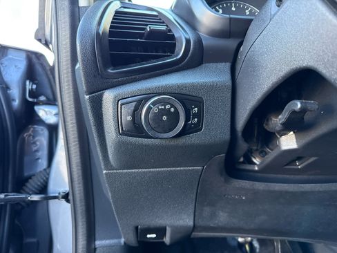 Used 2021 Ford EcoSport SE image 11