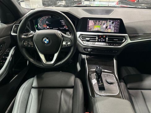 Used 2021 BMW 330i xDrive Sedan AWD/4WD image 37