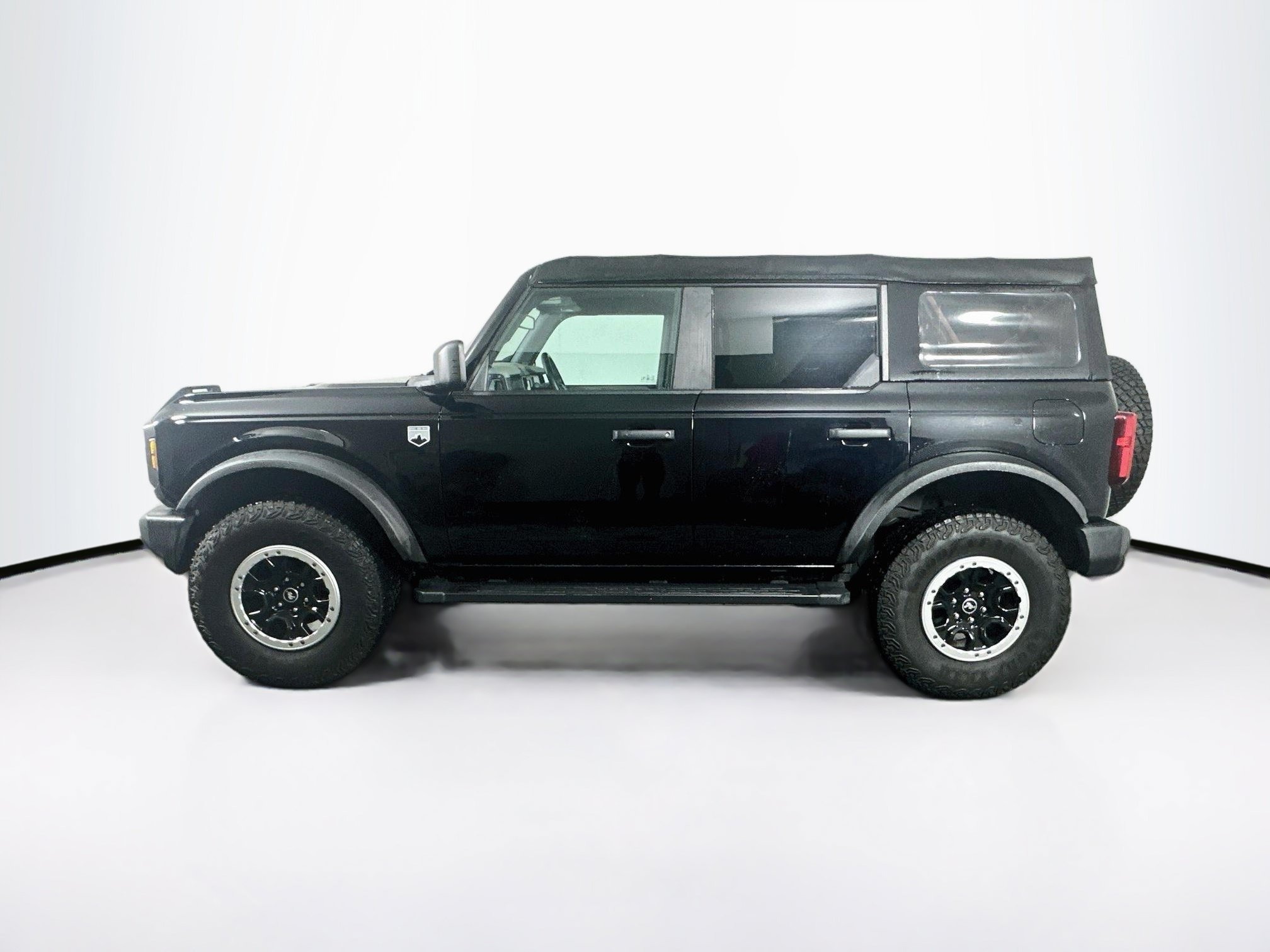 Used 2022 Ford Bronco Big Bend w/ Sasquatch Package AWD/4WD image 4