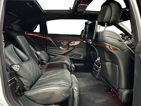 Used 2016 Mercedes-Benz Maybach S 600 image 61