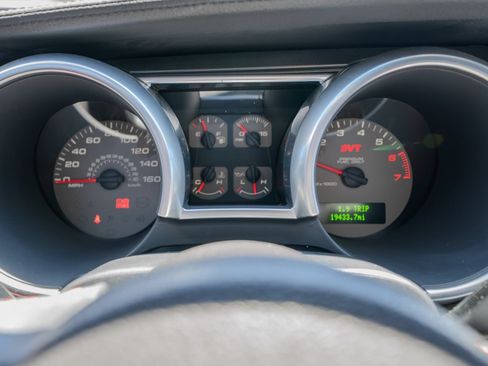 Used 2007 Ford Mustang Shelby GT500 RWD image 10