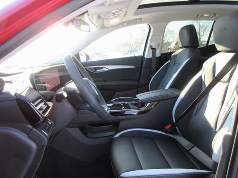 New 2025 Buick Envision Sport Touring image 13