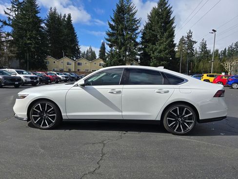 Certified 2023 Honda Accord Touring image 19