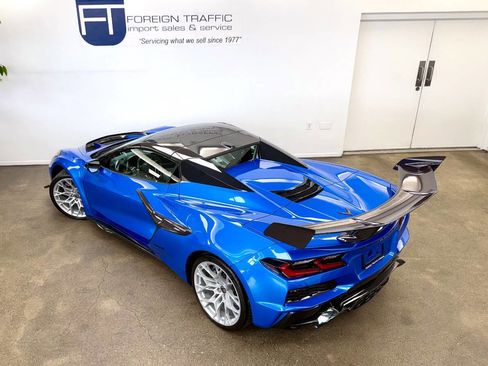 Used 2026 Chevrolet Corvette ZR1 w/ ZR1 Carbon Fiber Aero Package image 57