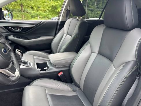 Used 2023 Subaru Outback Onyx Edition XT AWD/4WD image 13