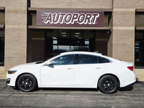 Used 2020 Chevrolet Malibu LS w/ Driver Confidence Package II image 5