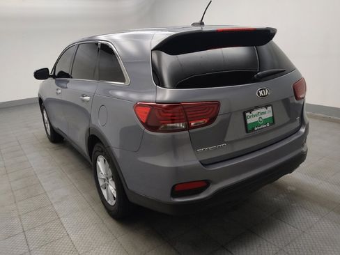 Used 2020 Kia Sorento L image 5
