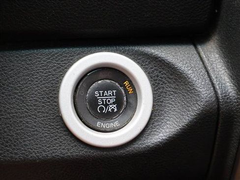 Used 2014 RAM 1500 Sport w/ Convenience Group AWD/4WD image 15