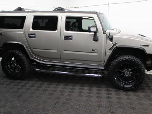 Used 2007 HUMMER H2 Luxury w/ Chrome Appearance Package image 4