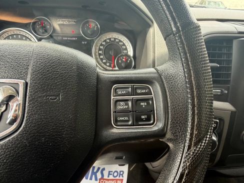 Used 2017 RAM 1500 Express w/ Express Value Package RWD image 18