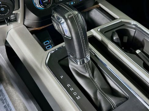 Certified 2018 Ford F150 Lariat w/ Equipment Group 502A Luxury image 19