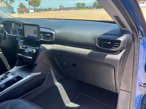 Used 2021 Ford Explorer Limited AWD/4WD image 22