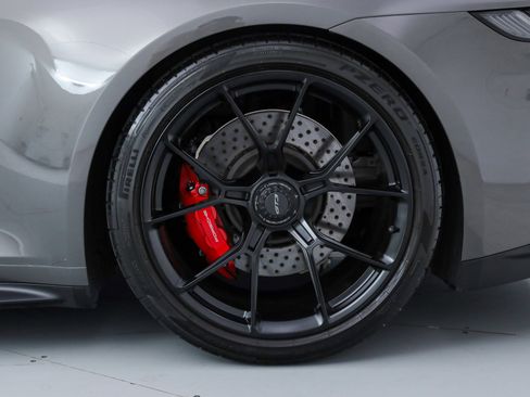 Used 2022 Porsche 911 GT3 image 38