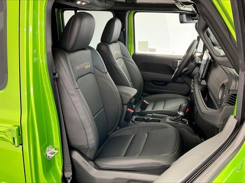 New 2025 Jeep Wrangler Unlimited Rubicon 392 image 9