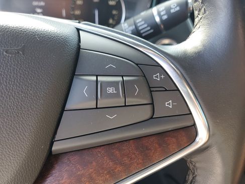 Used 2020 Cadillac XT5 Premium Luxury image 25