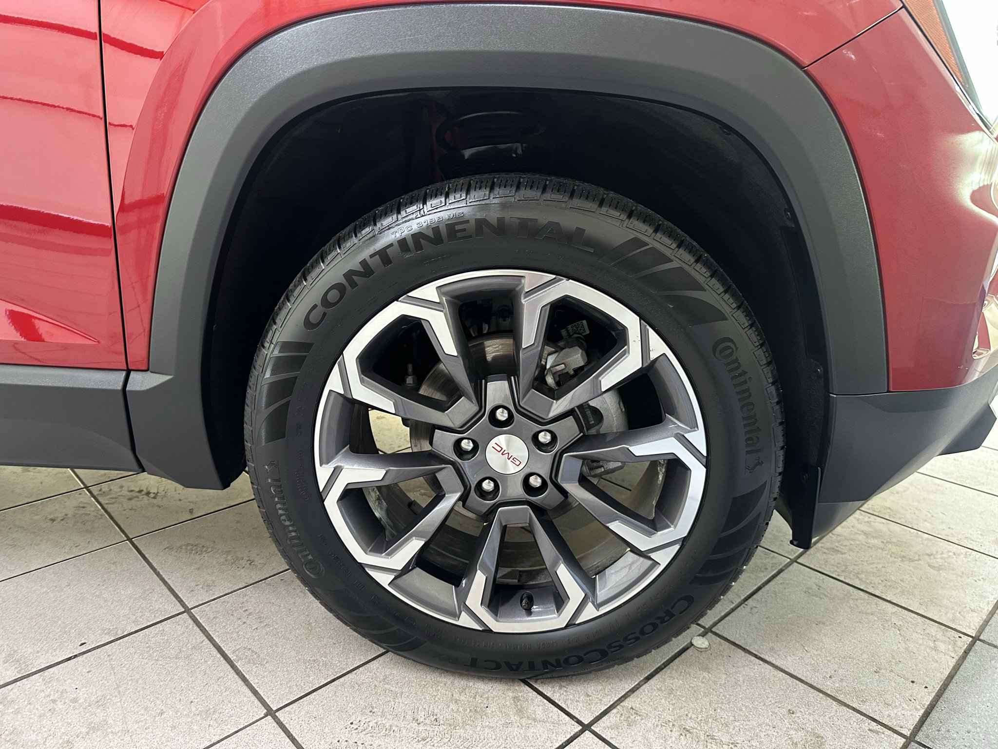 Certified 2025 GMC Terrain Elevation w/ Elevation Premium Package AWD/4WD image 14