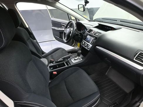 Used 2015 Subaru Crosstrek 2.0i Premium AWD/4WD image 41