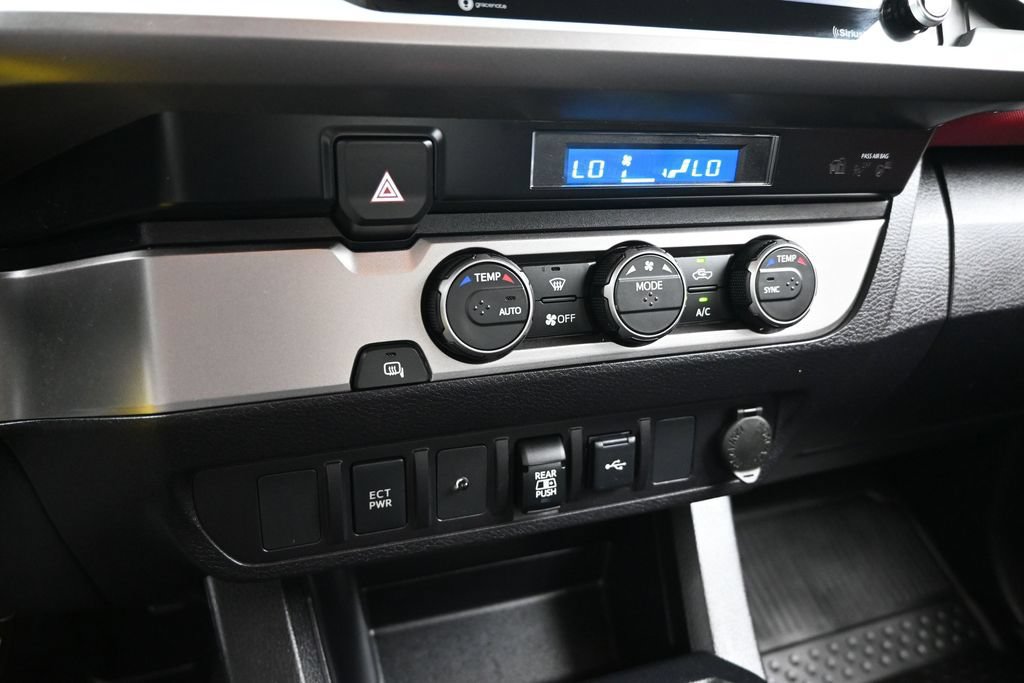 Used 2021 Toyota Tacoma SR5 RWD image 12
