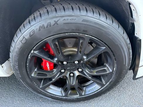 Used 2015 Jeep Grand Cherokee SRT w/ Trailer Tow Group IV AWD/4WD image 12