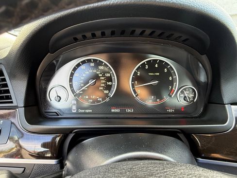 Used 2016 BMW 535i Sedan RWD image 23
