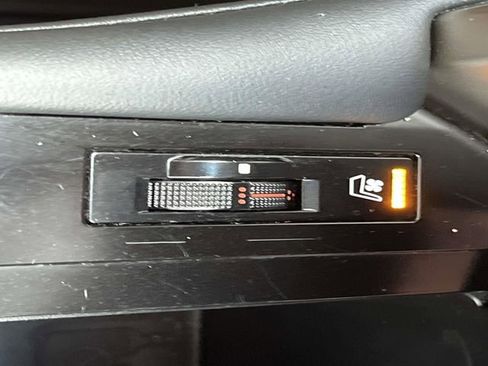 Used 2021 Lexus GX 460 Premium image 38