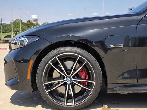 Used 2023 BMW 330e w/ M Sport Package RWD image 6