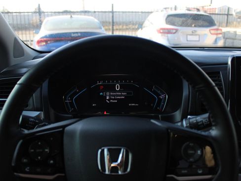 Used 2019 Honda Odyssey EX-L image 16