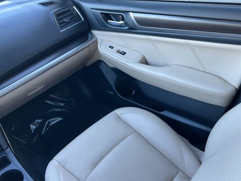 Used 2019 Subaru Legacy 2.5i Limited w/ Popular Package #2A image 14