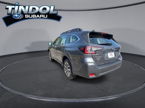 Certified 2025 Subaru Outback AWD/4WD image 6