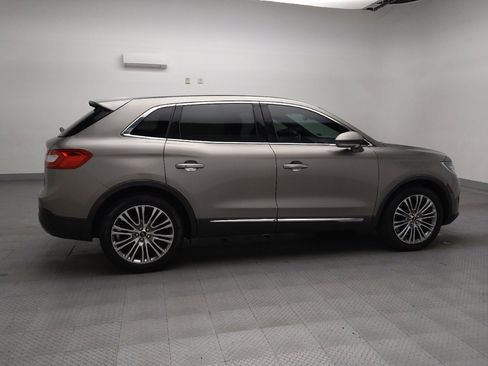 Used 2016 Lincoln MKX Reserve w/ Climate Package image 10