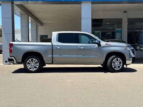 Used 2024 Chevrolet Silverado 1500 LTZ w/ LTZ Premium Package AWD/4WD image 2