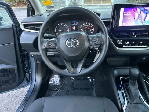 Certified 2024 Toyota Corolla LE FWD image 22