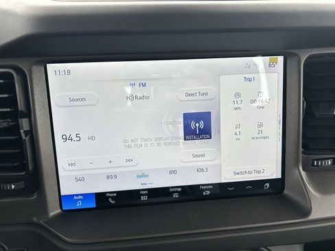 New 2025 Ford Bronco Base image 14