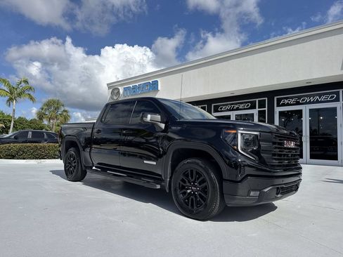 Used 2025 GMC Sierra 1500 Elevation w/ Elevation Premium Package AWD/4WD image 22