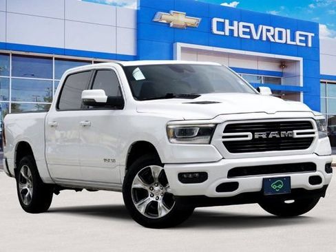 Used 2023 RAM 1500 Laramie AWD/4WD image 1