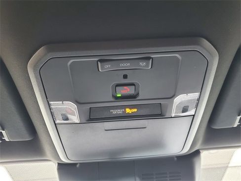 Used 2024 Toyota Tacoma TRD Off-Road image 30