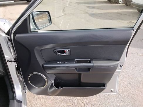 Used 2011 Kia Soul + w/ Audio Pkg image 14