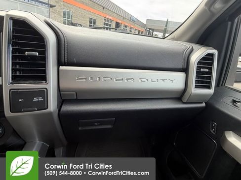 Used 2020 Ford F350 Lariat AWD/4WD image 14