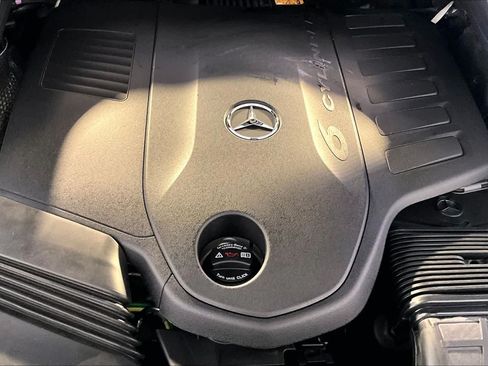 New 2026 Mercedes-Benz GLE 450 4MATIC image 15