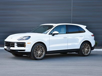 Certified 2025 Porsche Cayenne w/ Premium Package Plus