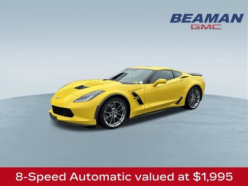 Used 2019 Chevrolet Corvette Grand Sport RWD image 3
