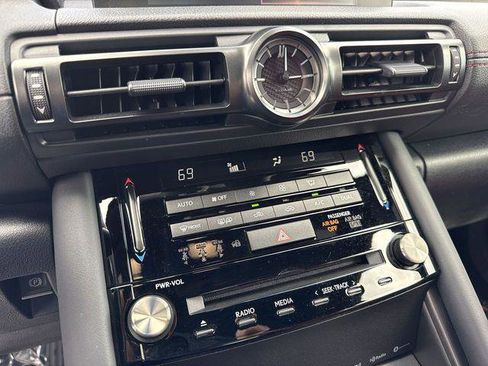 Certified 2024 Lexus IS 350 F Sport image 19