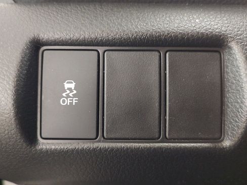 Used 2023 Honda Pilot Sport image 18