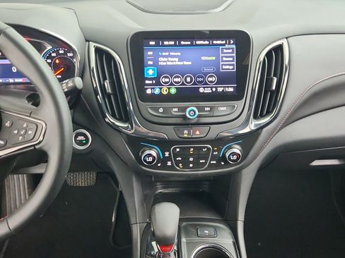 Used 2023 Chevrolet Equinox RS w/ RS Leather Package FWD image 21