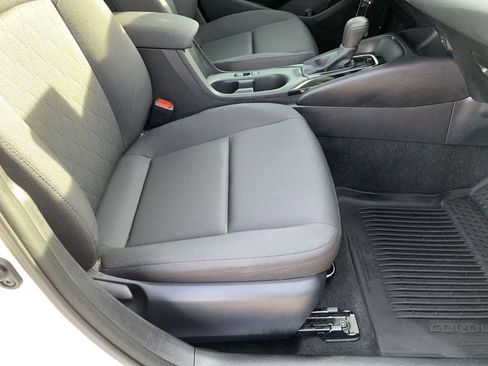 Used 2024 Toyota Corolla LE image 17