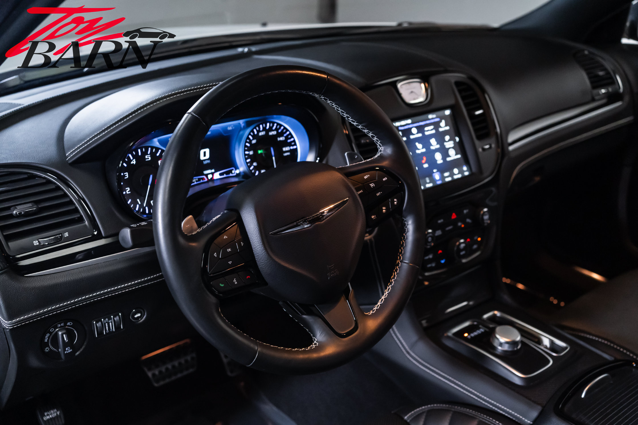 Used 2023 Chrysler 300 C RWD image 26