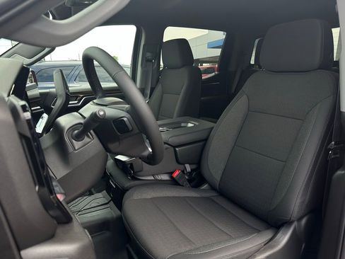 New 2025 Chevrolet Silverado 1500 LT w/ Safety Package image 12