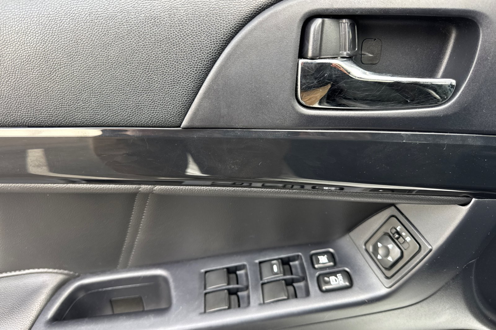 Used 2015 Mitsubishi Lancer Evolution GSR AWD/4WD image 11