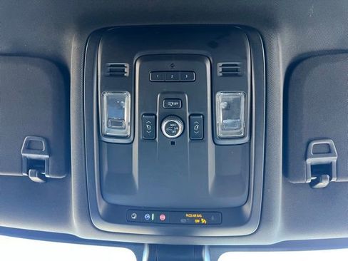 Used 2022 Chevrolet Tahoe RST w/ Luxury Package image 32