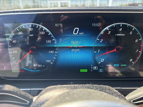 Used 2021 Mercedes-Benz GLS 580 GLS 580 image 9